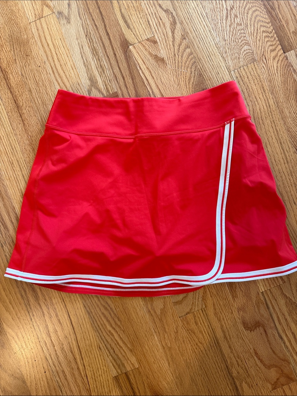 Athleta Crosscourt Red Mini Skort with White Stripe Trim